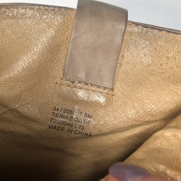 FRYE REINA Western Ankle Side Zip Bootie Neutral Leather, Size 7.5M - Picture 6 of 14